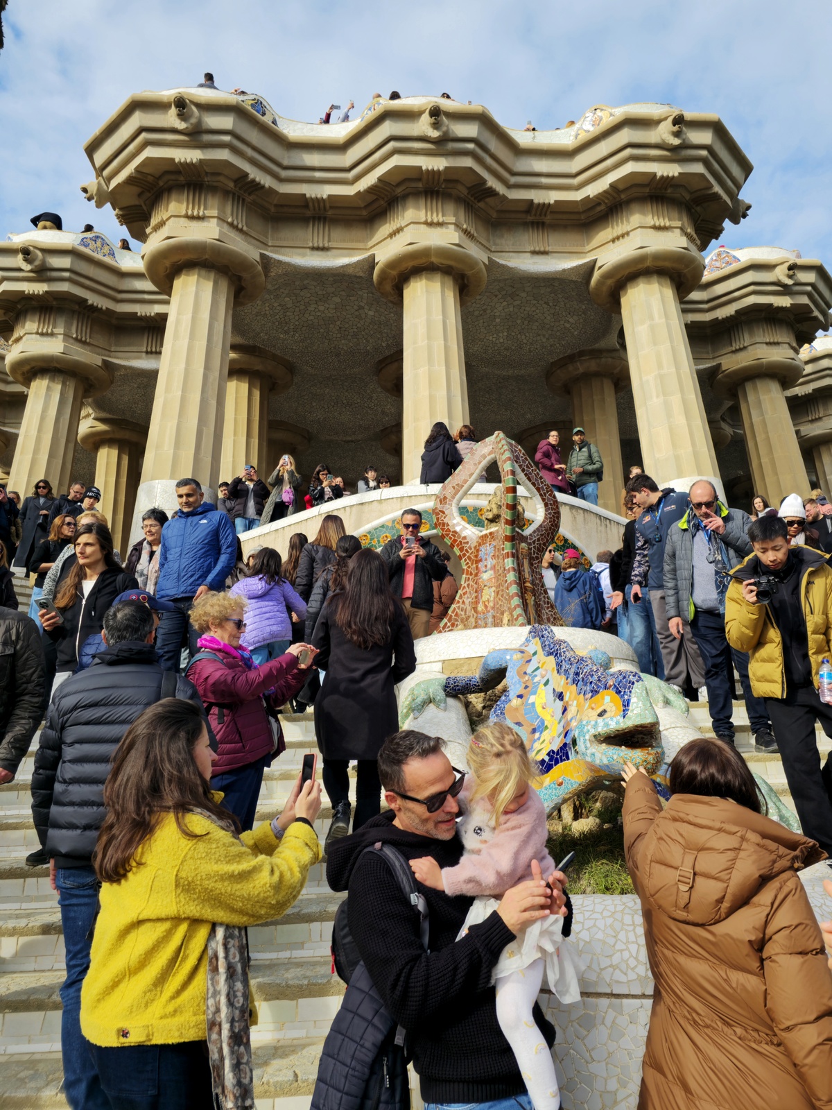 구엘공원 드래건 분수와 히포스타일 홀.