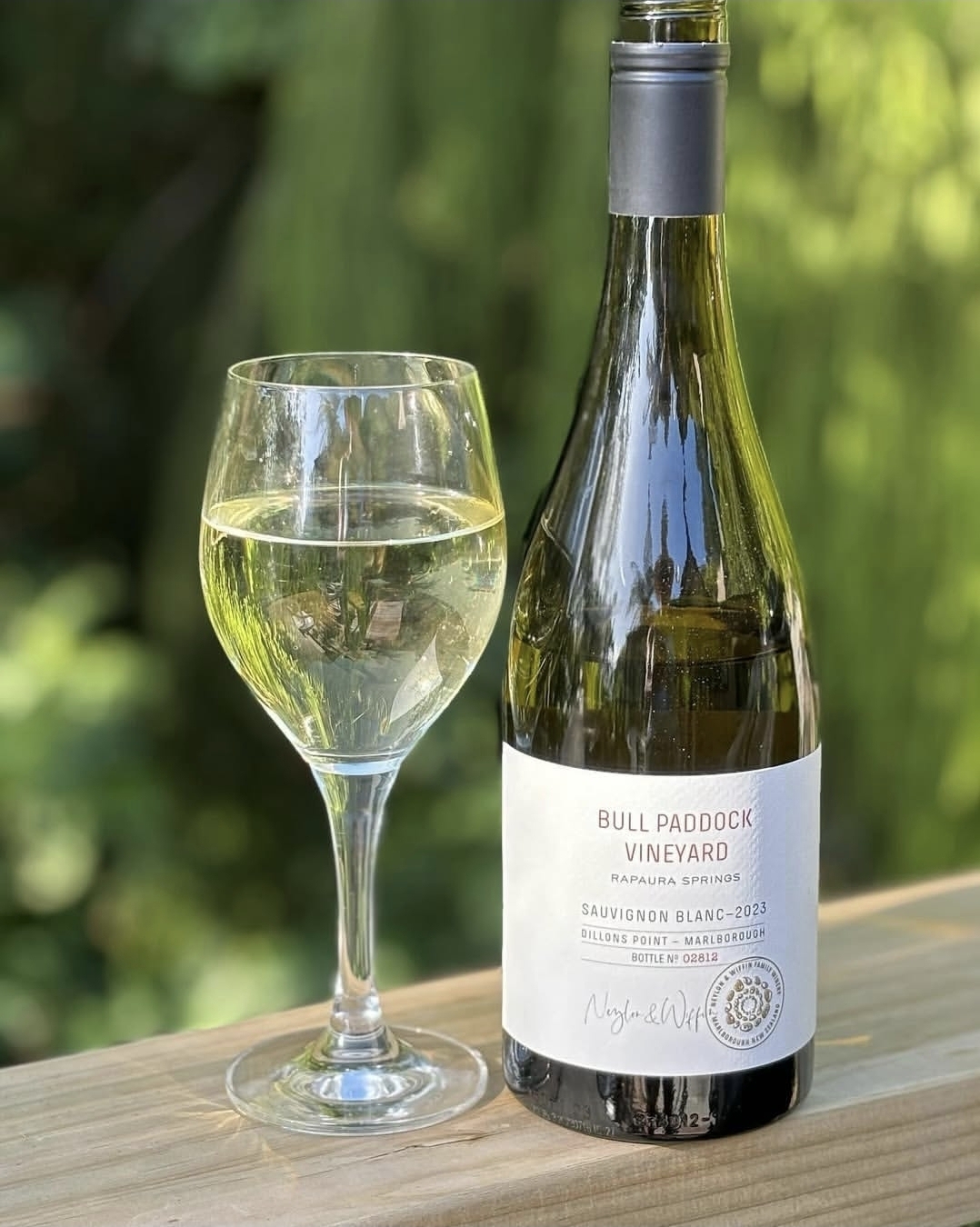 라파우라 스프링스 싱글빈야드 불 파둑. 인스타그램