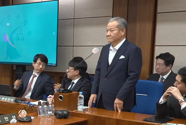 12·3 비상계엄 당시 언론사 단전·단수 지시를 전달하는 등 내란에 가담한 혐의로 기소된 이상민 전 행정안전부 장관이 1심에서 실형을 선고받았다. 서울중앙지법 형사합의32부(류경진 부장판사)는 12일 내란 중요임무 종사 등 혐의로 재판에 넘겨진 이 전 장관에게 징역 7년을 선고했다. 이날 열린 선거공판에 이 전 장관이 출석해 있다. 서울중앙지법 제공