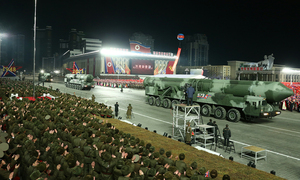 "북한 열병식 약 1만2000명 예행연습…장비 집결은 아직"