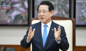 김영록 전남도지사 “전남광주특별시, 산업 분산·재정 인센티브 병행돼야 성공” [세계초대석]