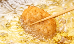 “거품 나거나 연기가 폴폴?”…아까워 다시 쓴 식용유가 ‘발암 유도제’로