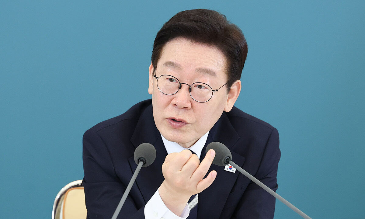 이재명 대통령이 25일 청와대에서 열린 확대국가관광전략회의에서 발언하고 있다. 연합뉴스