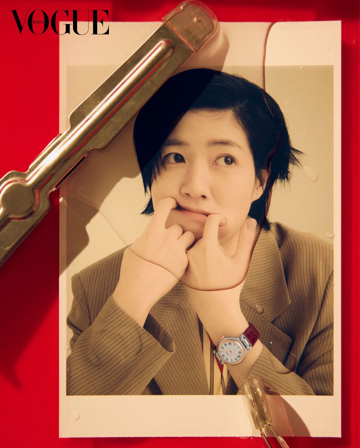 패션 매거진 보그 코리아 3월호 커버를 장식한 배우 심은경. 보그 코리아