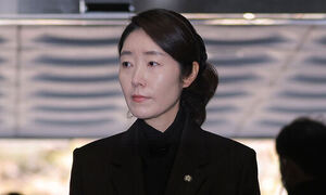 '공천헌금' 강선우, 구속심사 출석 "심려끼쳐 죄송…성실 소명"