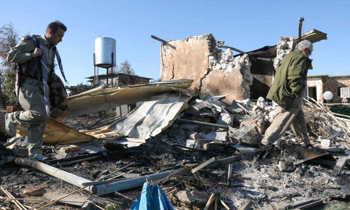 3일(현지시간) 이라크 북부 쿠르드 자치지역 에르빌 동쪽 코예에서 이란의 공격으로 피해를 입은 이란 쿠르드 민주당(KDPI) 캠프. AFP연합뉴스