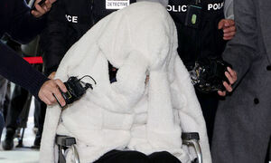 ‘약물 취해 반포대교 추락’ 포르쉐 운전자, 검찰에 구속 송치