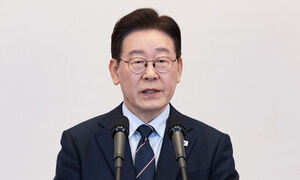 ‘지지율 최고치’ 李, 국정 장악 속도전…7대 비정상 정조준·통합 메시지