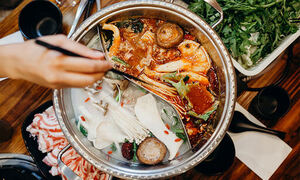 "훠궈 2만원 먹었을 뿐인데"…中 영수증 하나로 2100만원 '대박'