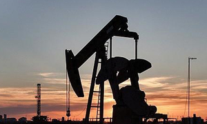 유가, 트럼프 "전쟁 마무리수순" 발언에 배럴당 80달러대로↓