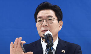 “‘감사의 정원’은 세금 낭비 대표 사례”… 정원오, 연일 오세훈 저격 ‘존재감 키우기’