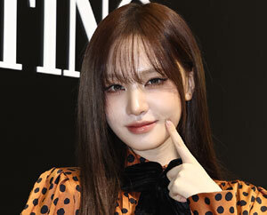 [포토] 아이브 리즈 '섹시하게'