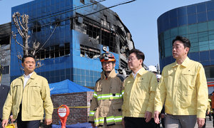 현장 간 李대통령 “철저 규명”… 조사단에 유족 참여 지시도 [대전 안전공업 화재 참사]