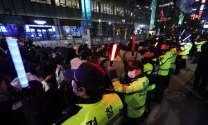 ‘안전사고 0’ 빛났지만… 경찰 과잉 통제 지적 [심층기획-BTS, K팝 새 이정표]