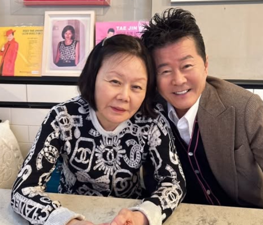 이옥형·태진아 부부. 태진아 SNS 캡처