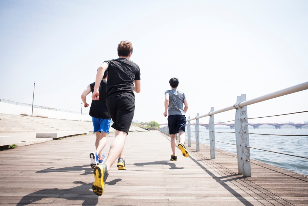 무리한 운동은 피로와 부상 위험을 높일 수 있다. 사진=게티이미지뱅크