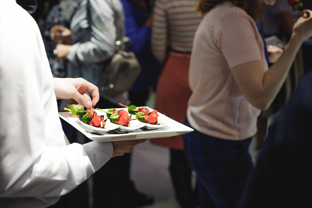 결혼 예식 비용이 내려갈 기미를 보이다가 다시 오름세로 돌아섰다. 클립아트코리아 제공