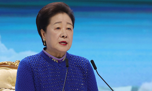 한학자 세계평화통일가정연합 총재, 노벨평화상 후보 추천