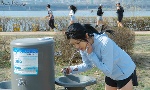 $esc.velocity($!{article.viewTitle.replaceAll('