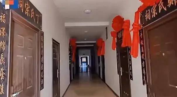 중국에서 확산하는 아파트의 ‘유골방’. 사회관계망서비스(SNS) 캡처