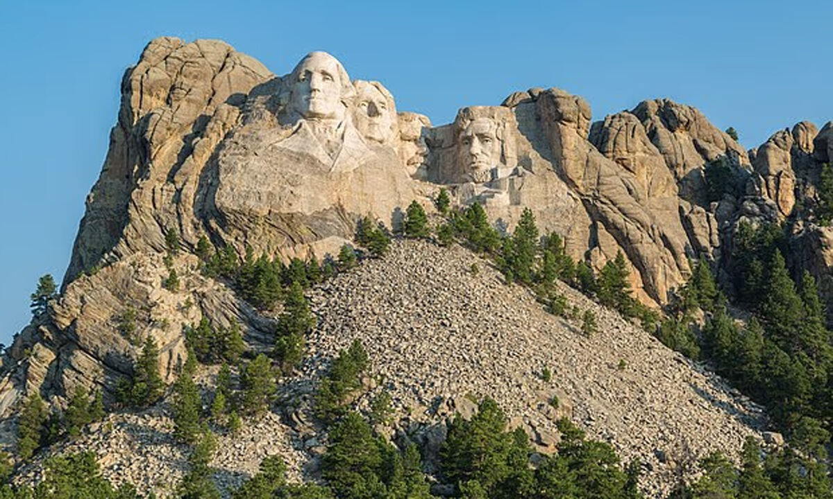 미국 사우스다코다주 페닝턴 카운티에 위치한 러시모어산.&nbsp;데일리메일 캡처