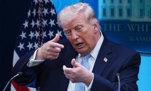 트럼프 “이란 고속정이 호르무즈 해역 접근시 마약선 격침하듯 제거”