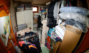 ‘쓰레기집’에 자녀 방치해놓고… 하나같이 “부모 역할 다했다”