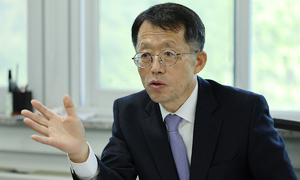 “권력은 잠시 맡겨진 것… 철거하듯 검찰개혁 안돼” [차 한잔 나누며]