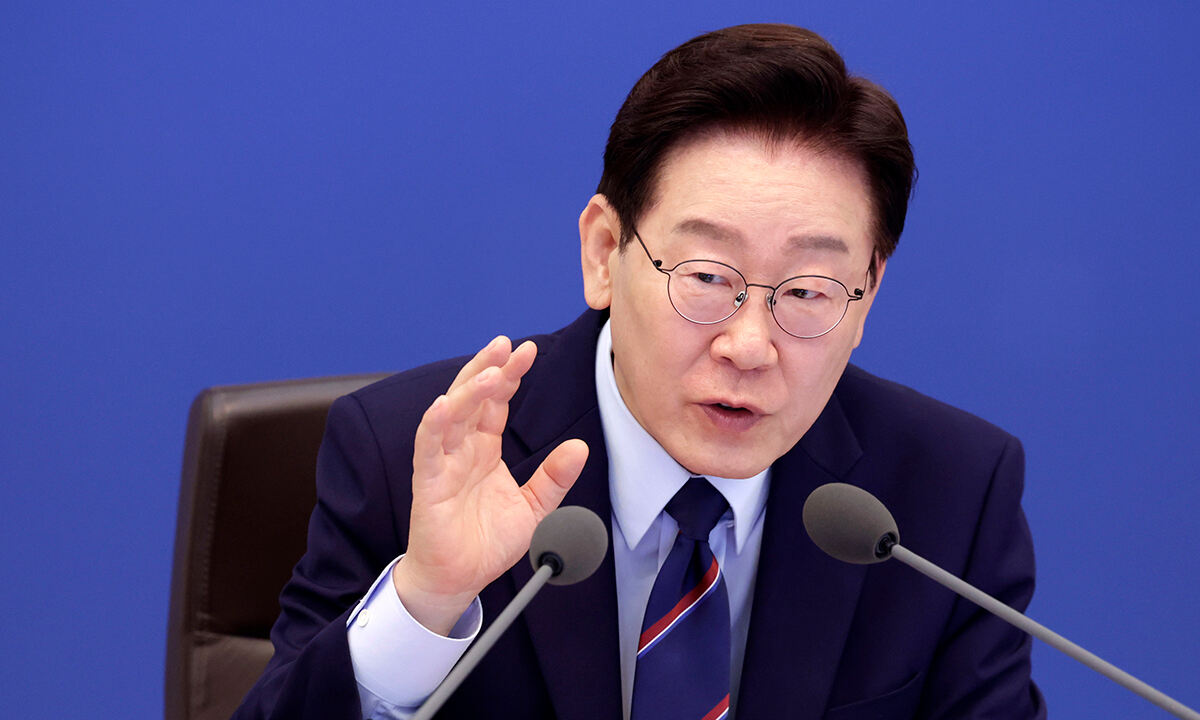 이재명 대통령이 12일 청와대에서 열린 국무회의 겸 비상경제점검회의에서 발언하고 있다. 연합뉴스