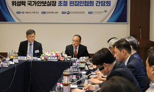 위성락 “나무호 타격, 드론 단정 근거 없어… 미사일 가능성도”
