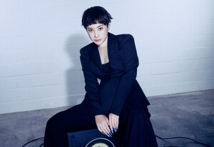'퀸의 귀환' 서인영, 제2의 전성기… &${esc.h}34;나 자신의 행복이 가장 중요&${esc.h}34;
