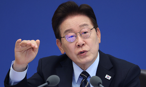 李 “세금도 떼기 전에 영업익 배분, 투자자도 못할 일… 이해 안 돼”