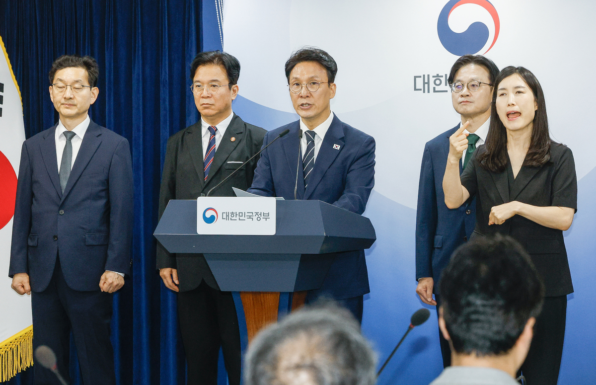 삼성전자 노사협상 극적 타결…사진으로 돌아보는 한 주의 기록 [한컷한주(週)]