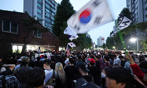 잠실7동 투표소 봉쇄 계속…2000명 투표분 묶여