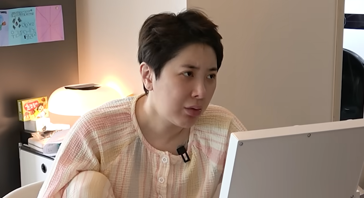 ‘서인영이 아침부터 리얼로 사용하는 찐템들 싹다공개 (+잠옷추천,백옥피부,다이어트)’라는 제목의 영상 캡처. 개과천선 서인영