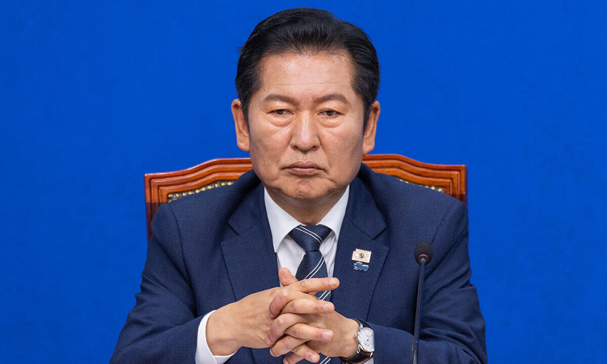 ‘정청래 리더십’ 논란 속 여야 지지율 역전…“주요 지지층 이탈”