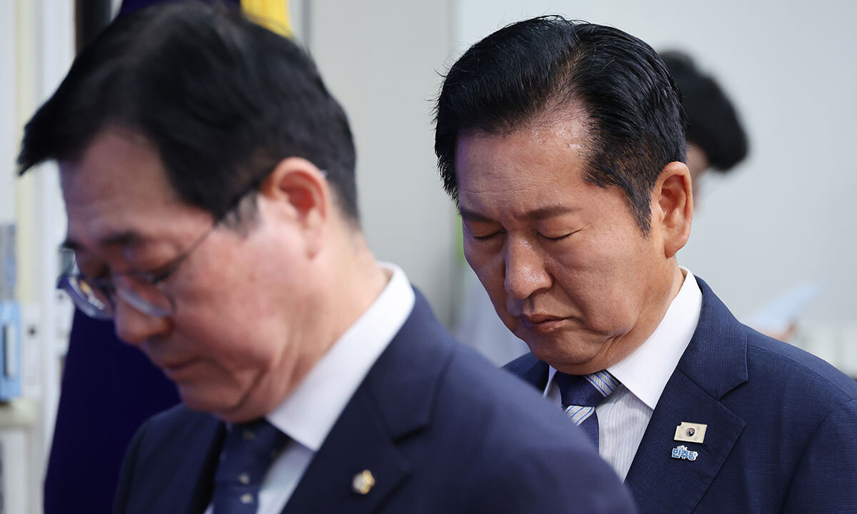 명분 쌓는 정청래 ‘전통 지지층’ 끌어안기… 김민석엔 견제구