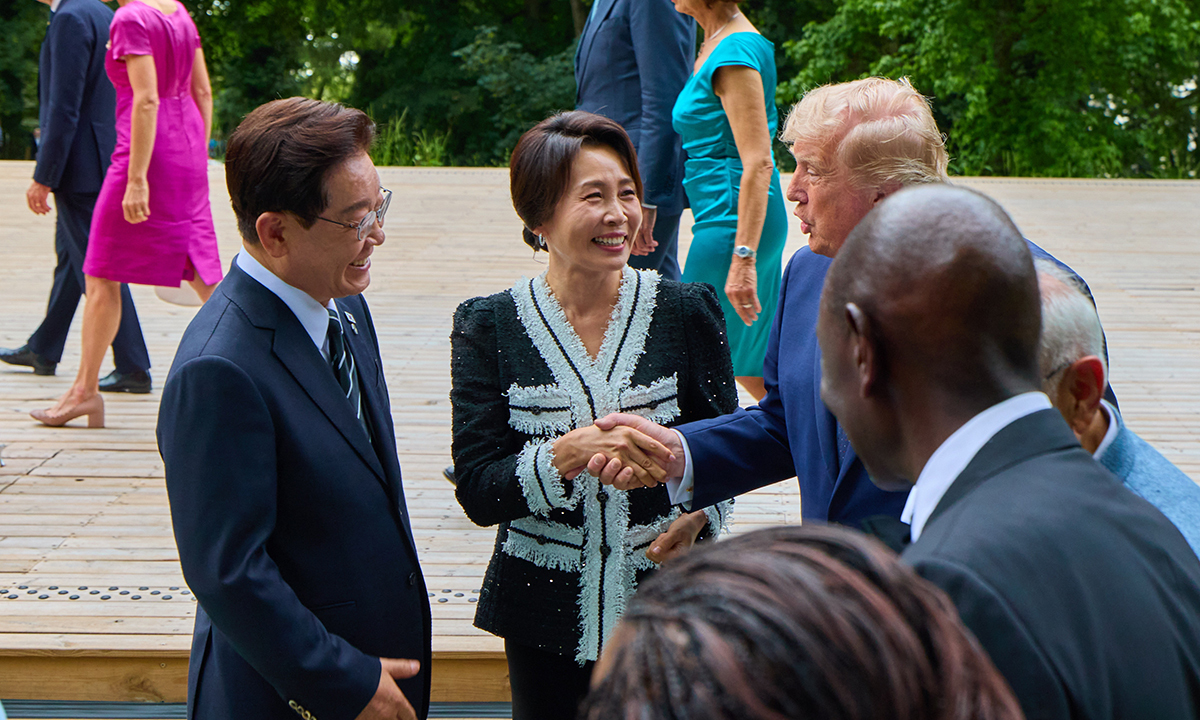 李대통령, G7 공식만찬 참석…트럼프 옆자리서 관심사 논의