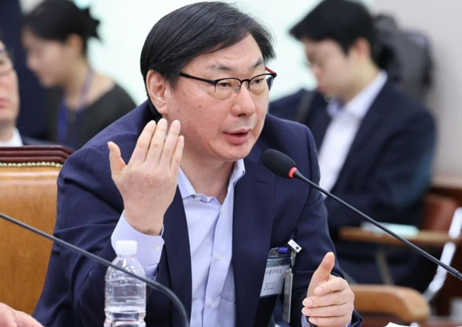 '술파티 위증' 이화영 징역 4개월…정자법 무죄·직권남용 기각
