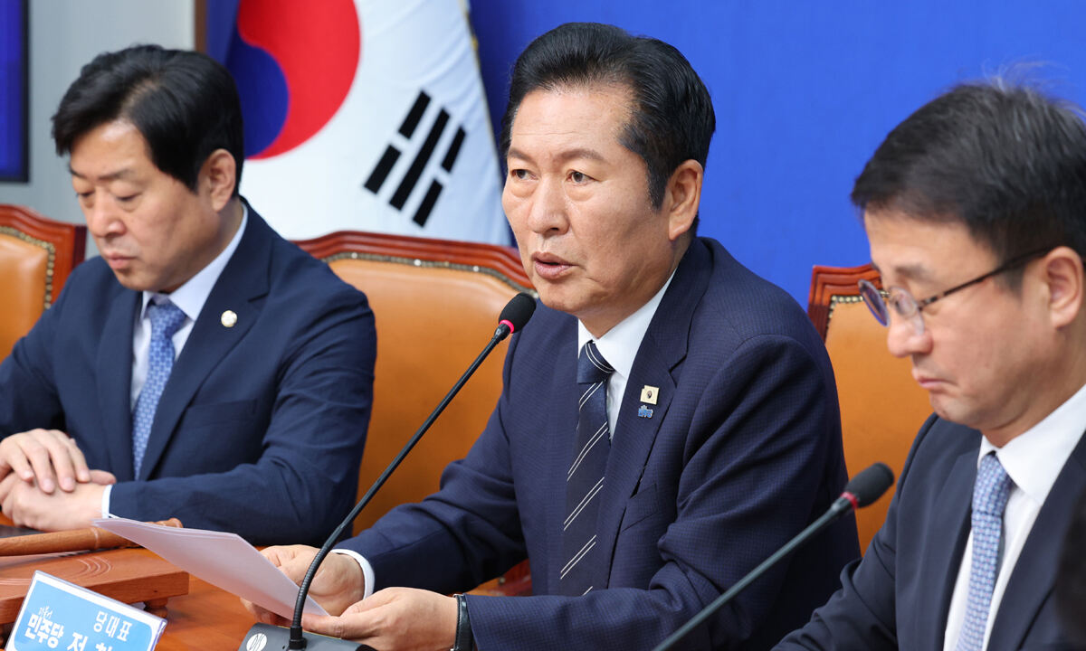 與 “원포인트 개헌 못할 것 없다” 李에 힘 싣기