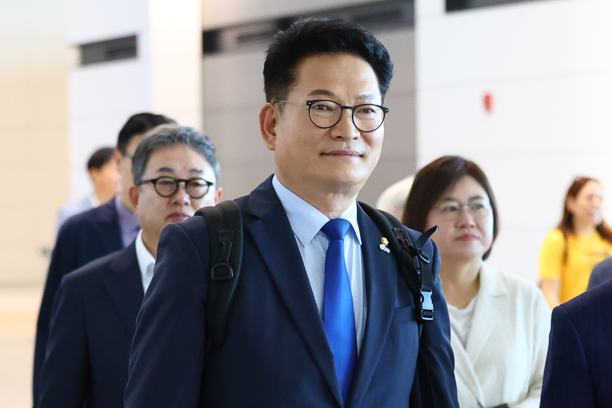 “송영길, 李 대통령 만찬 때 출마 결심 얘기…‘잘하라’는 답 들어”