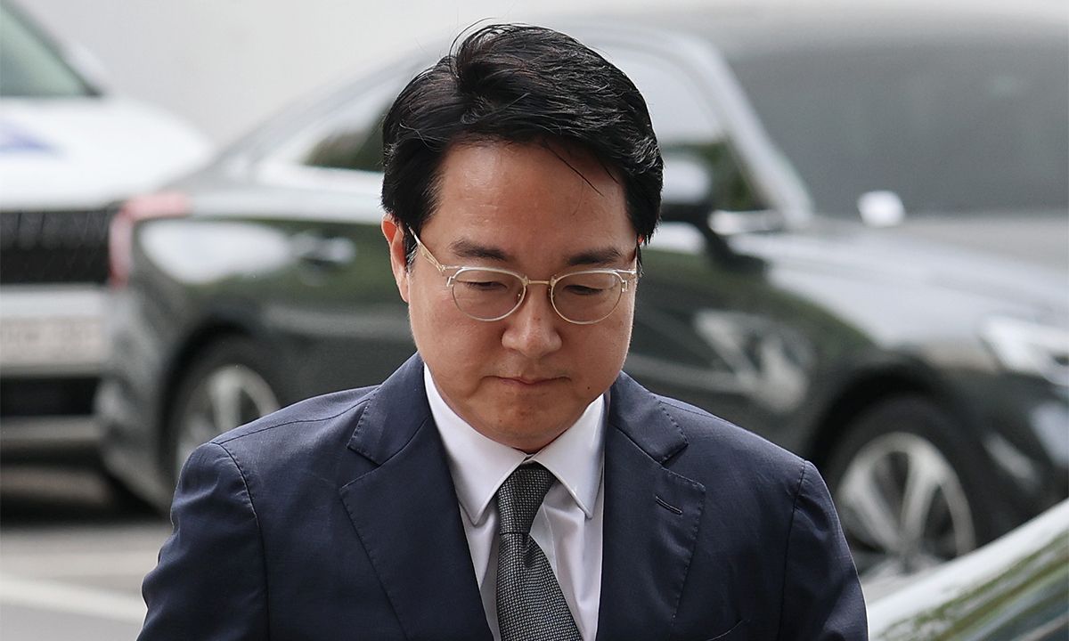 ‘내란가담 의혹’ 심우정 전 검찰총장, 종합특검 첫 출석… 묵묵부답