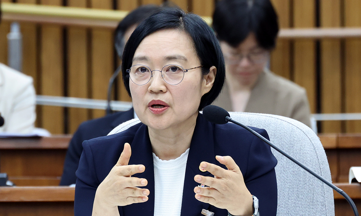 한성숙 국무총리 후보자가 25일 여의도 국회에서 열린 인사청문회에서 위원들의 질문에 답하고 있다. 뉴시스
