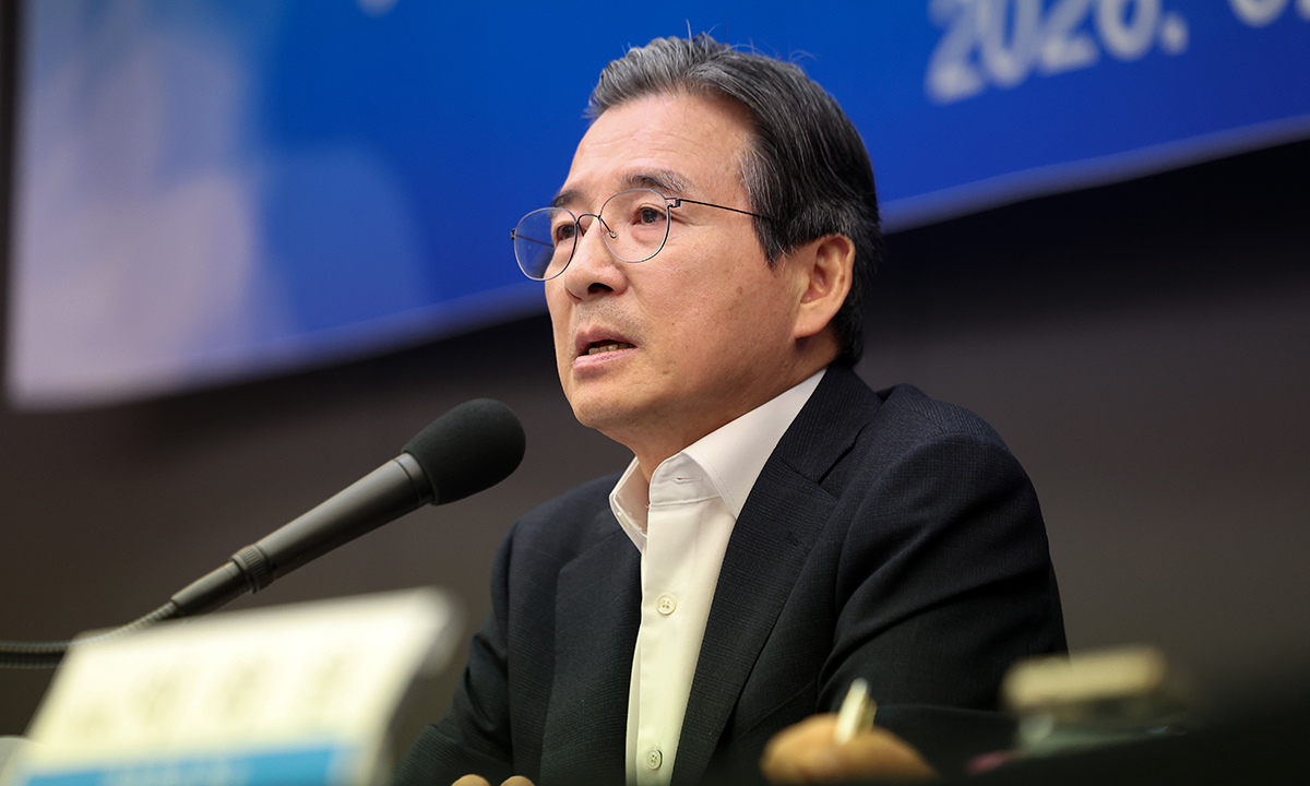 김용범 대통령비서실 정책실장이 지난 24일 서울 중구 한국프레스센터에서 열린 관훈토론회에서 모두발언을 하고 있다. 뉴시스