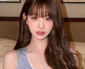 장원영, 침대 위에 여신이 내려왔네…빛나는 미모