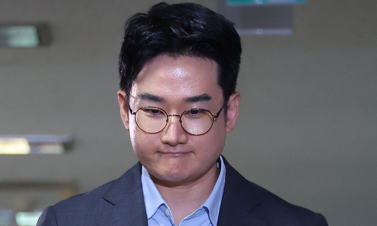 '피습 자작극 의혹' 정이한, 영장심사 출석…“법정서 밝힐 것”