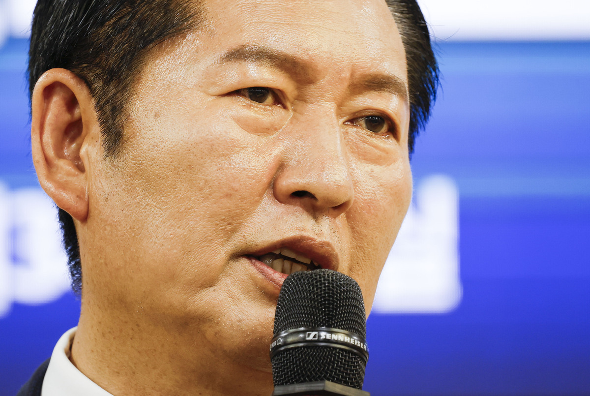정청래, 당대표 선호투표 논란에 “당헌·당규 위반이면 못 해”