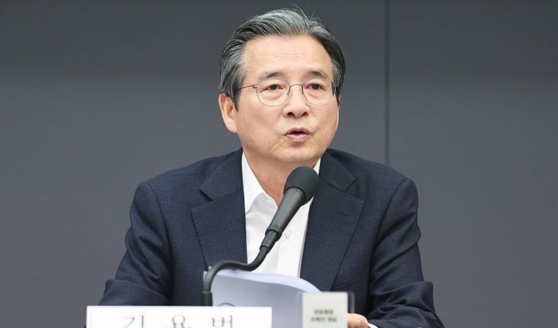 김용범 “삼전·하닉 레버리지 ETF, F4회의에서 면밀히 살펴보고 대응”