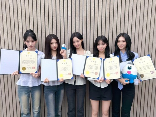 '무섭노' 논쟁에 리센느 원이 고향 거제시 "정치적 해석 부적절"