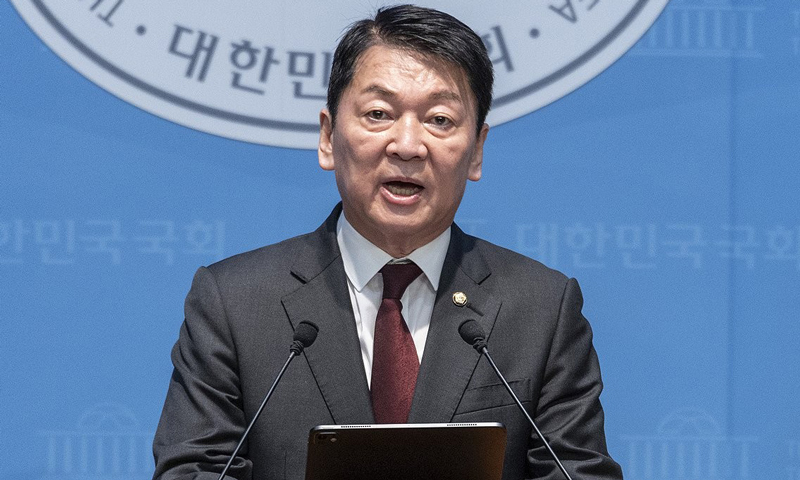 안철수 "한동훈 국힘 복당 반대…우리 당에 얼씬도 말라"